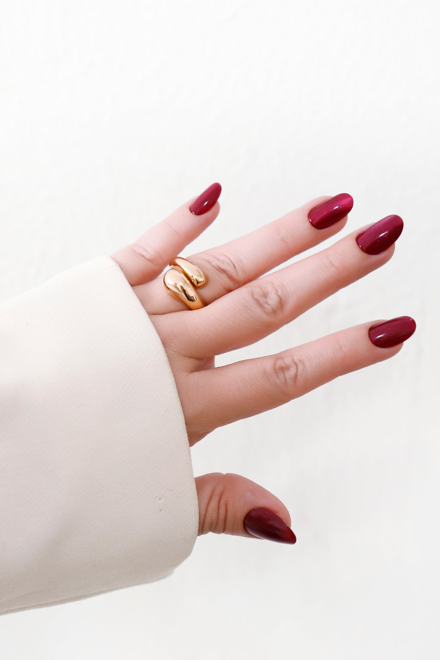 Velvet Wine – Oval Corta